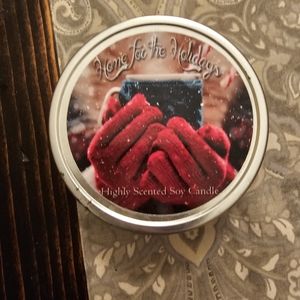 FREE WITH PURCHASE OF $50 Brand new soy candle